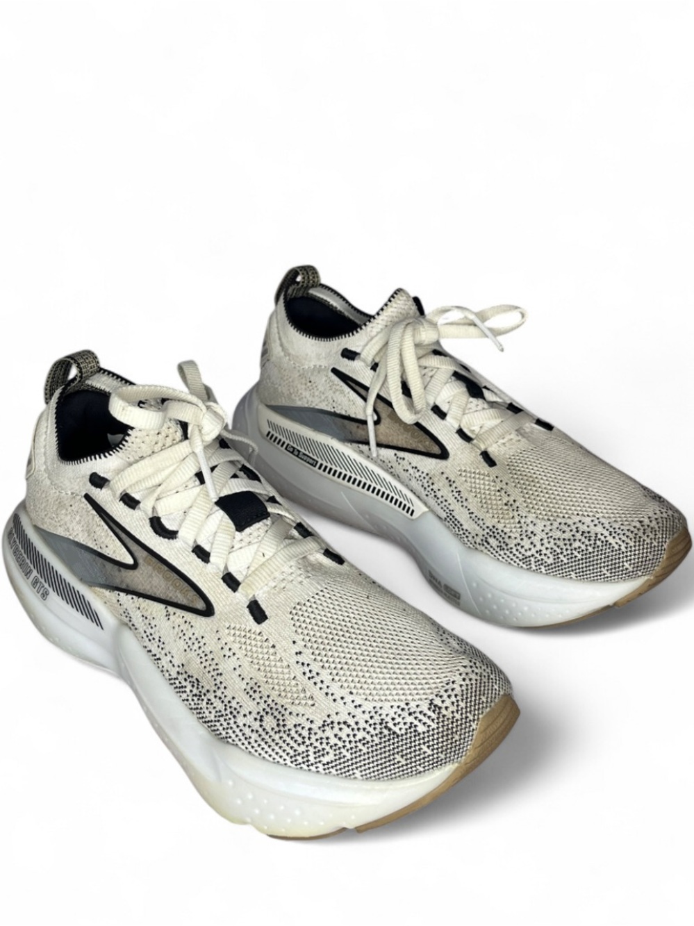 Brooks Glycerin 21 StealthFit Running Sneakers Women’s size 6 Athletic Shoes